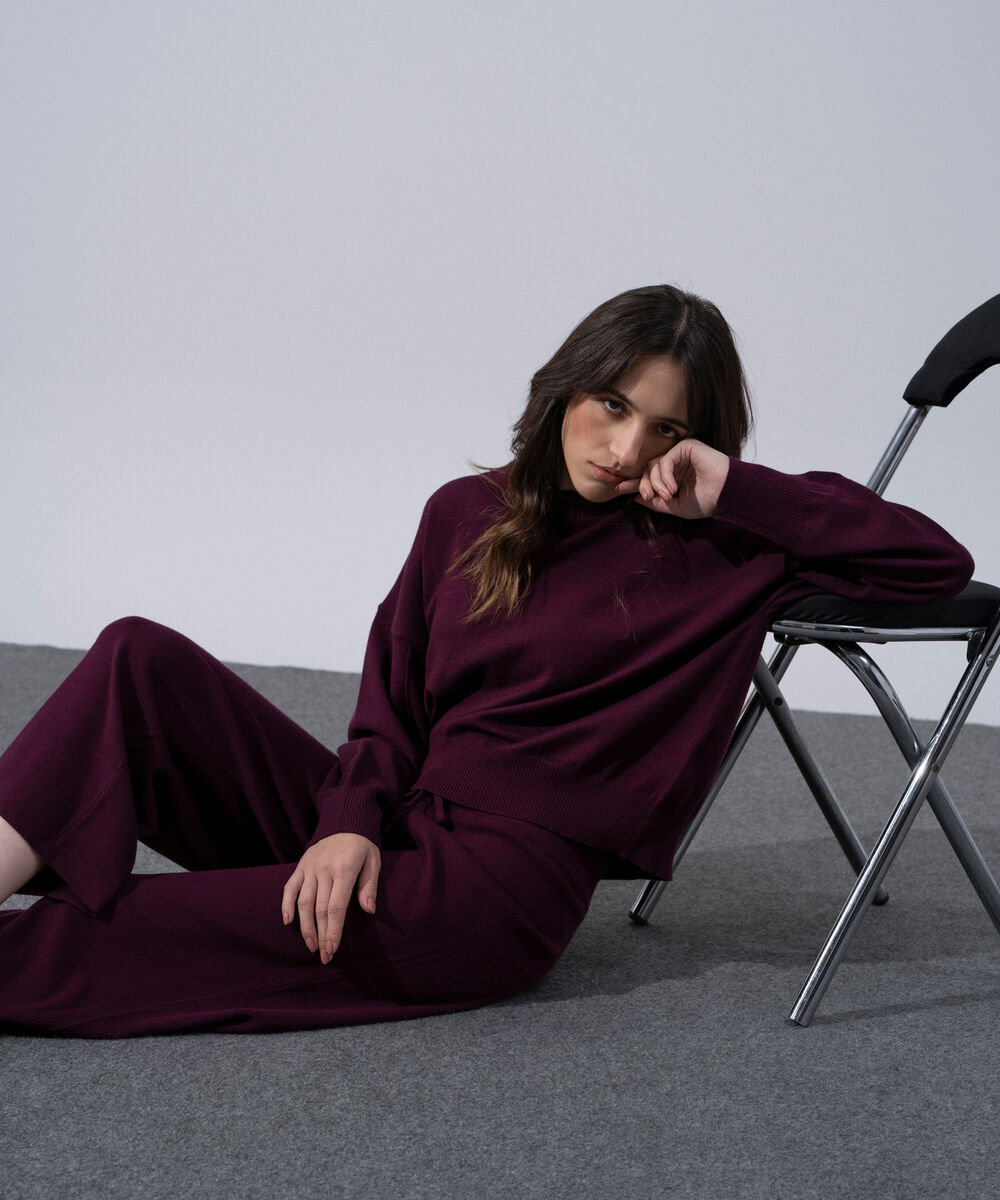 Women's Western Wear Merlot Knit Jogger Trousers