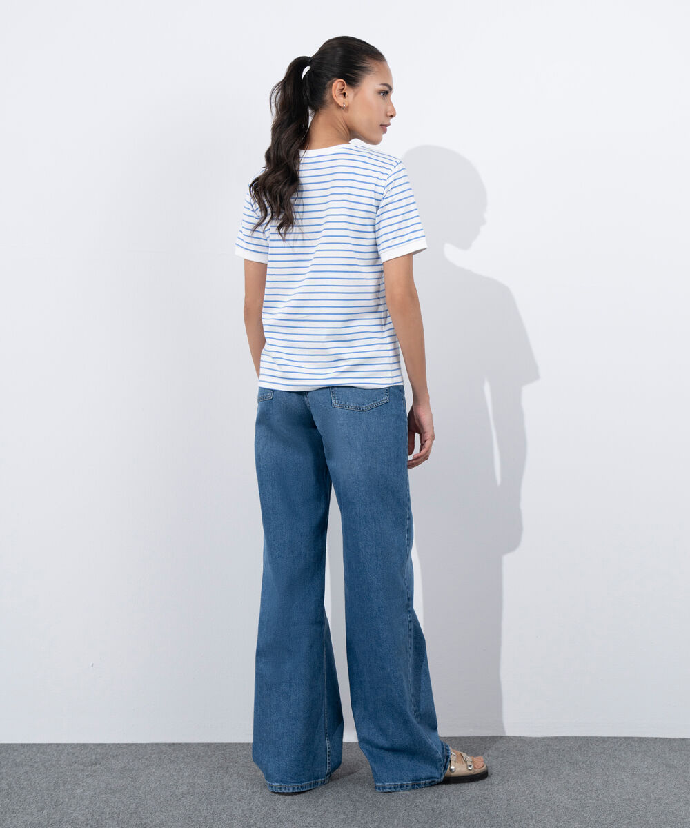 Women's Western Wear White Striped T-Shirt With Graphic Print