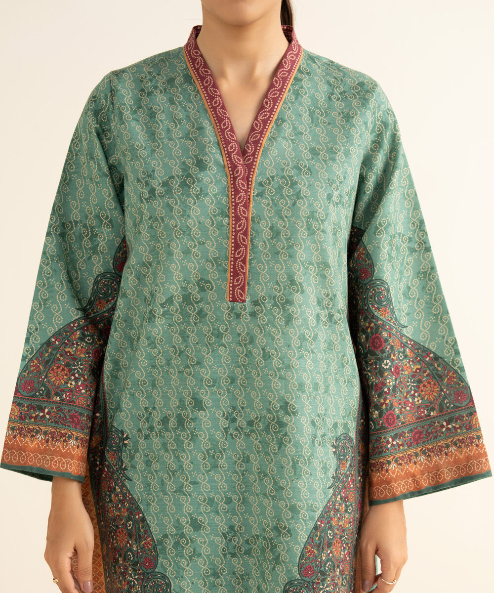 Women's Unstitched Khaddar Printed Green 3 Piece Suit