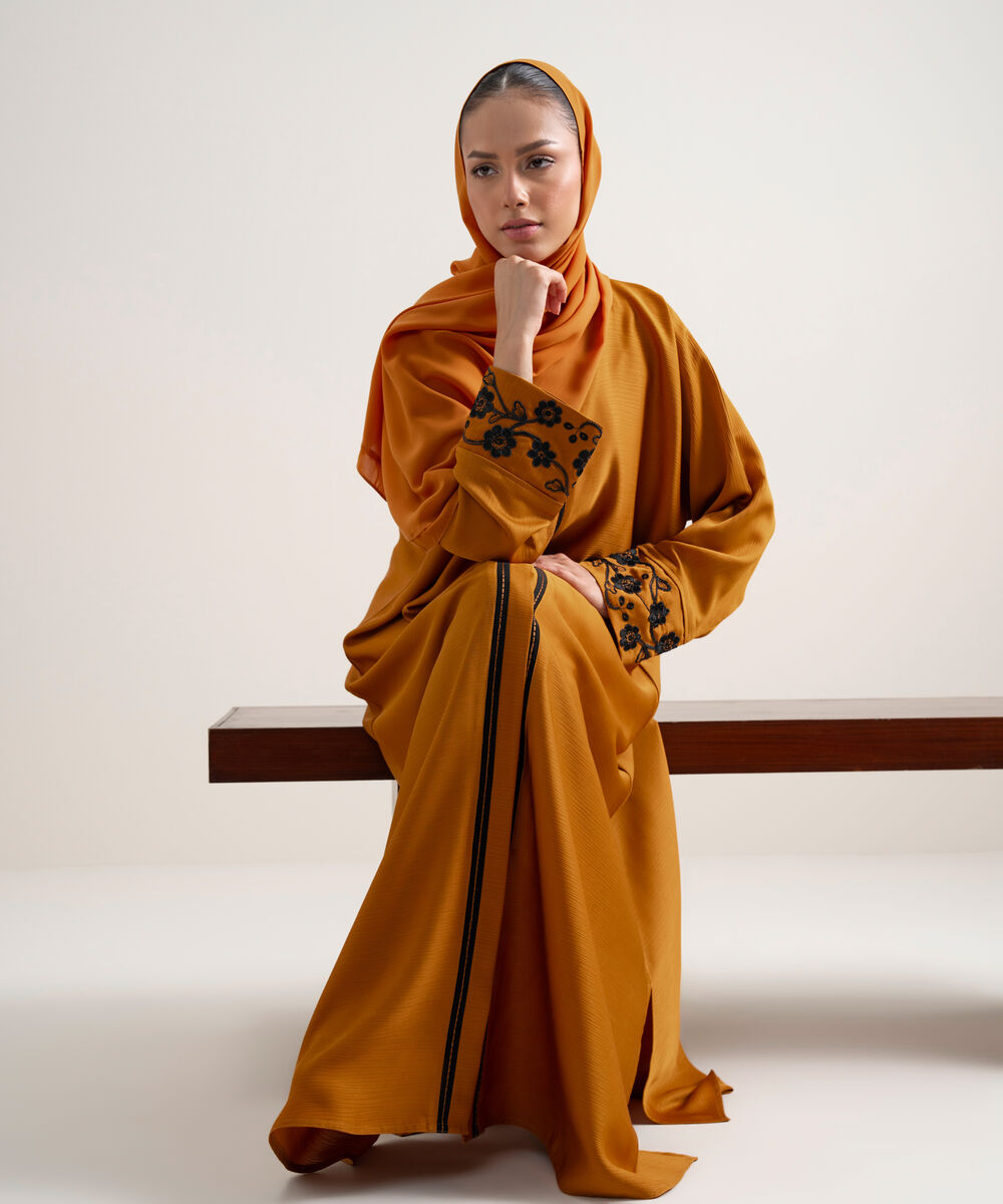 Women's Rust Embroidered Kimono Set