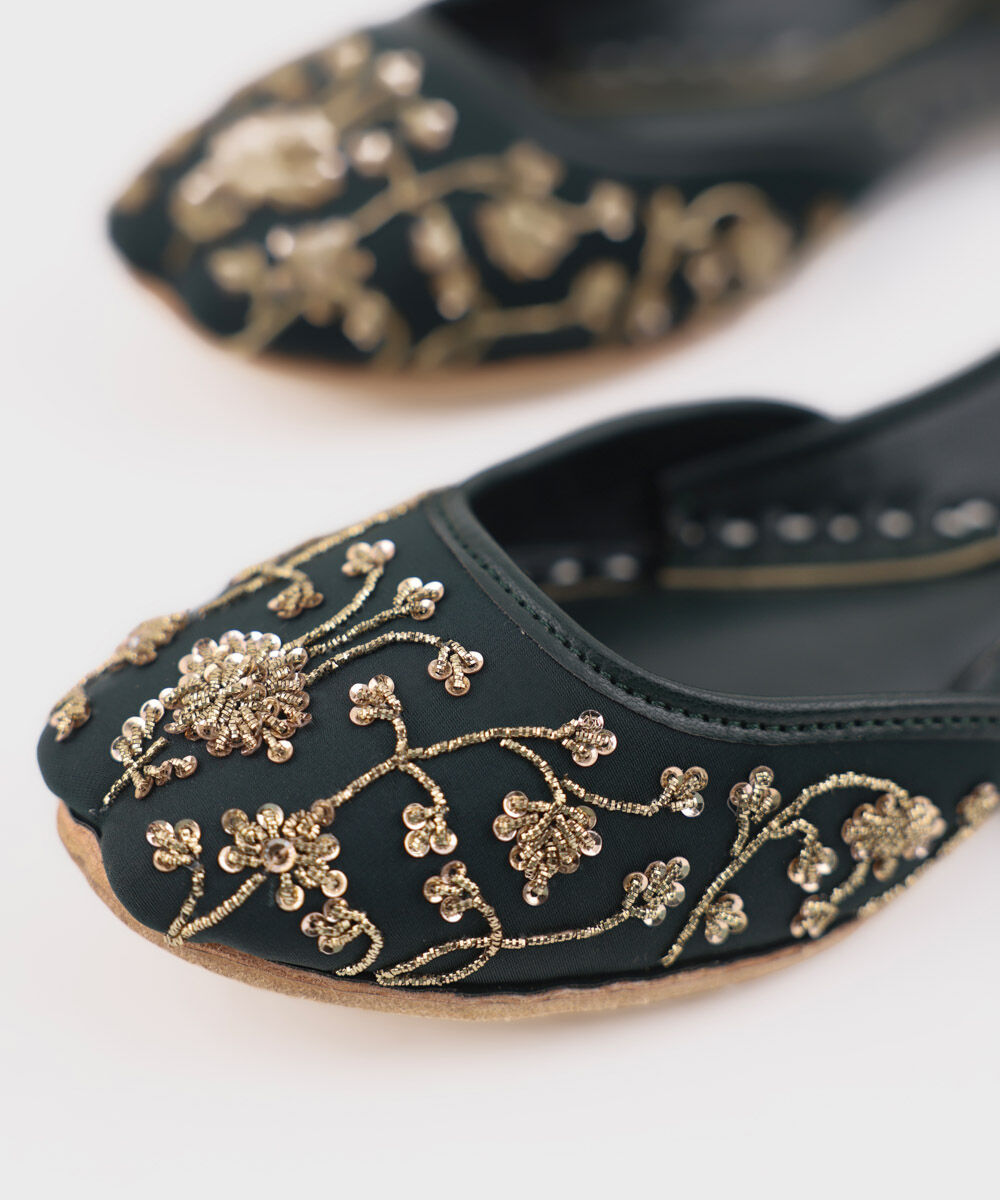 Women's Green Khussa