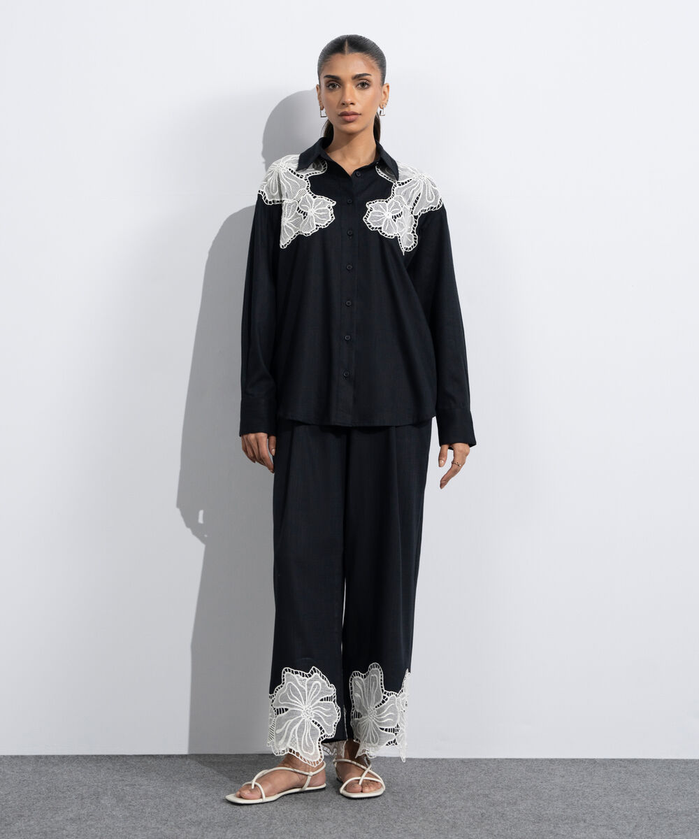 Women's Western Black Straight-Fit Embroidered Trouser