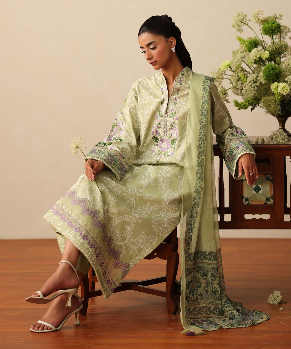 Women's Unstitched Lawn Embroidered Green 3 Piece Suit