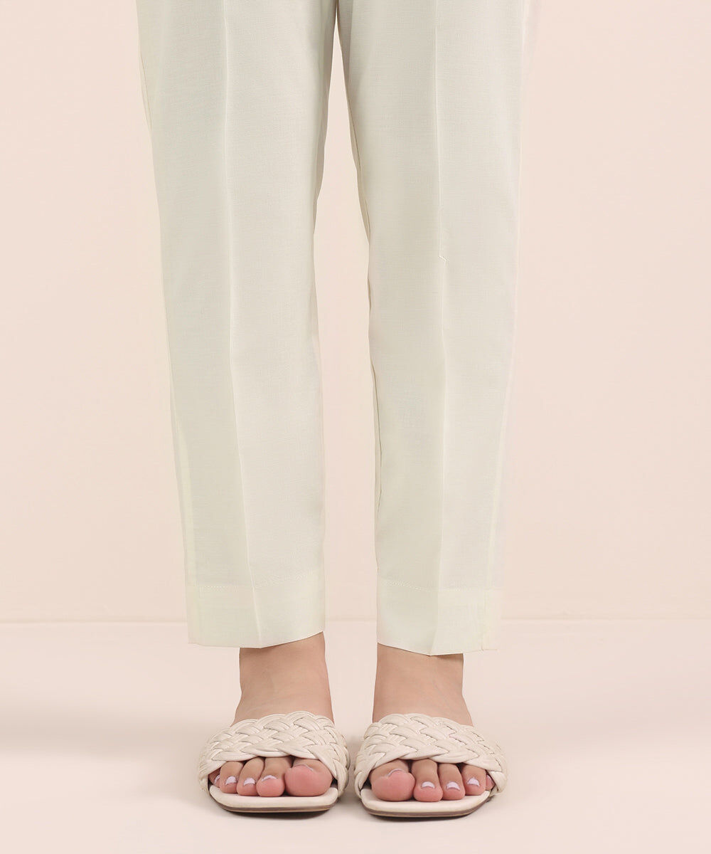 Woman - Off White Solid Cambric Straight Pants