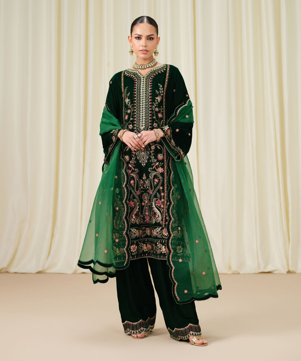 Women's Unstitched Embroidered Velvet Green 3 Piece Suit