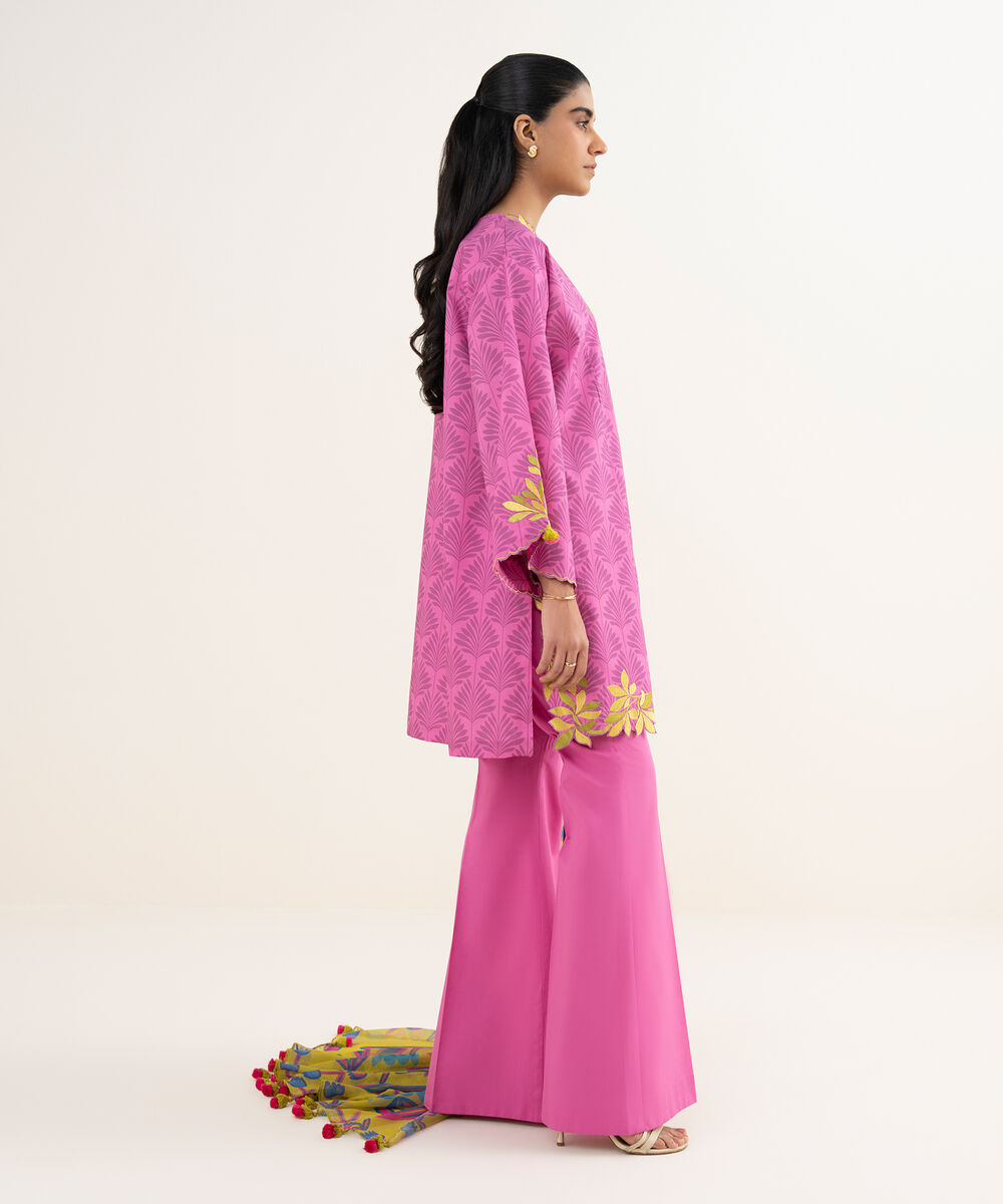 Women's Unstitched Lawn Embroidered PInk 3 Piece Suit