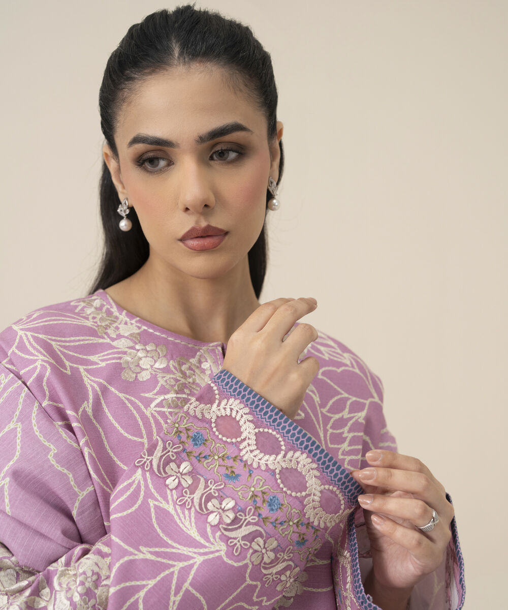 Women's Unstitched Premium Khaddar Embroidered Lilac 3 Piece Suit
