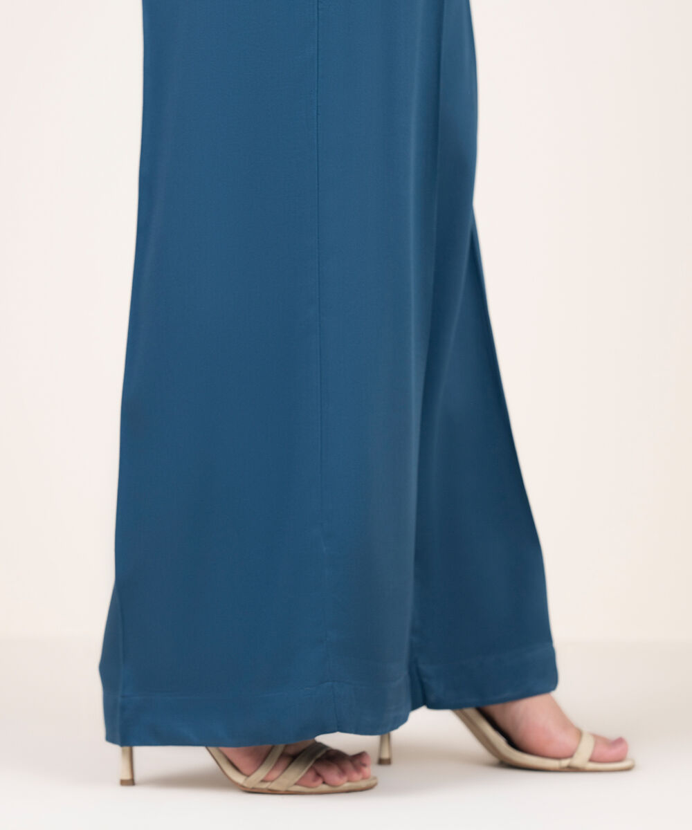 Women's RTW Bedford Solid Blue Culottes