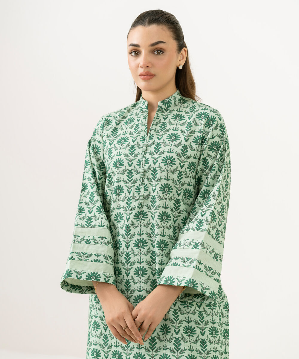 Women's Unstitched Khaddar Printed Green 2 Piece Suit