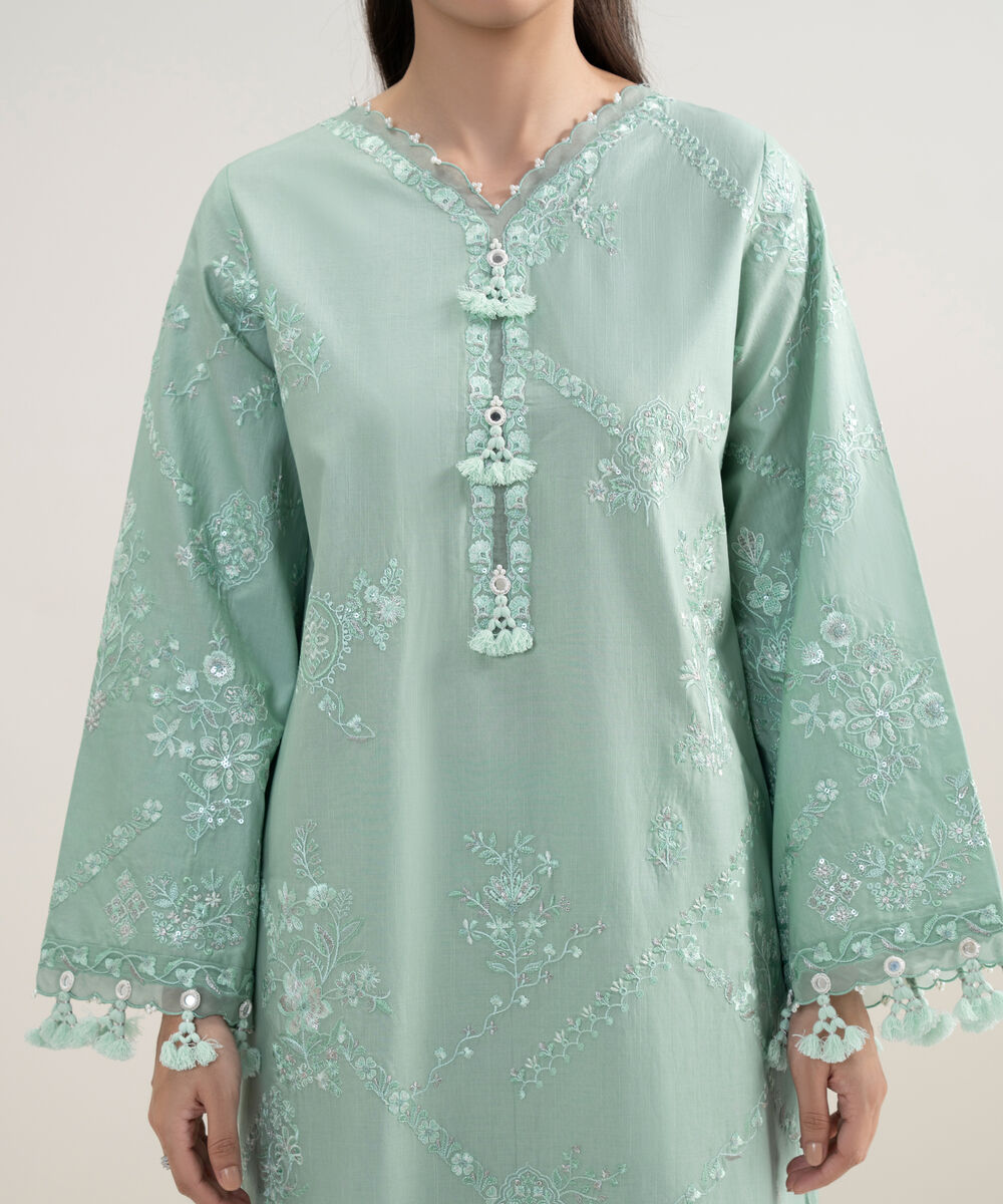 Women's Unstitched Textured Lawn Embroidered Green 3 Piece Suit