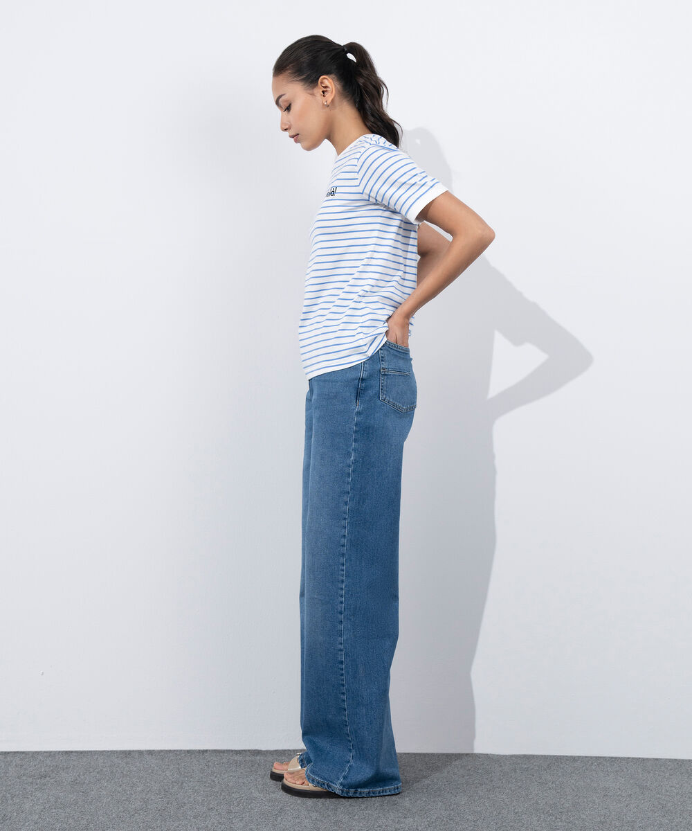 Women's Western Wear White Striped T-Shirt With Graphic Print