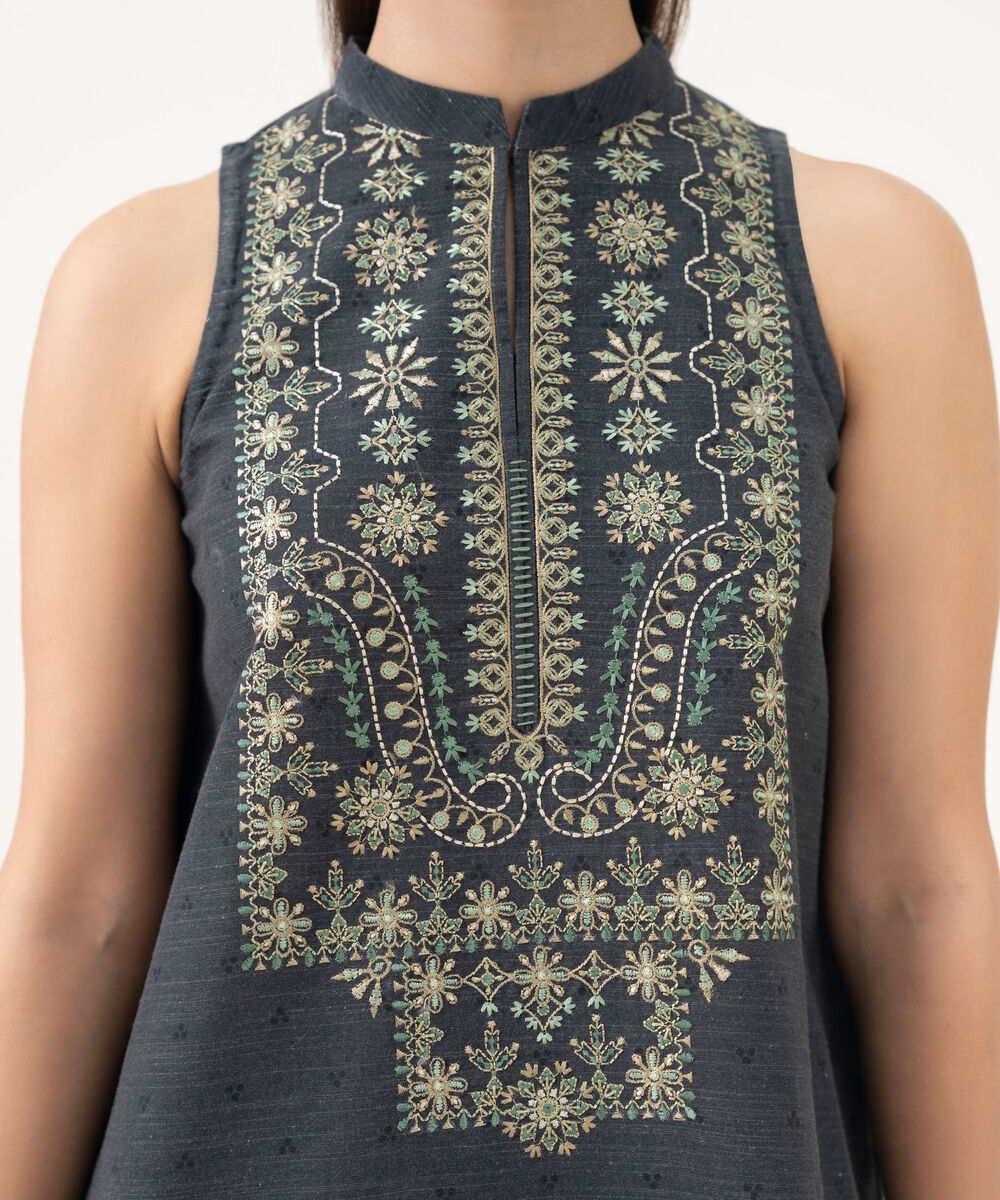 Women's Unstitched Light Khaddar Embroidered Grey 3 Piece Suit