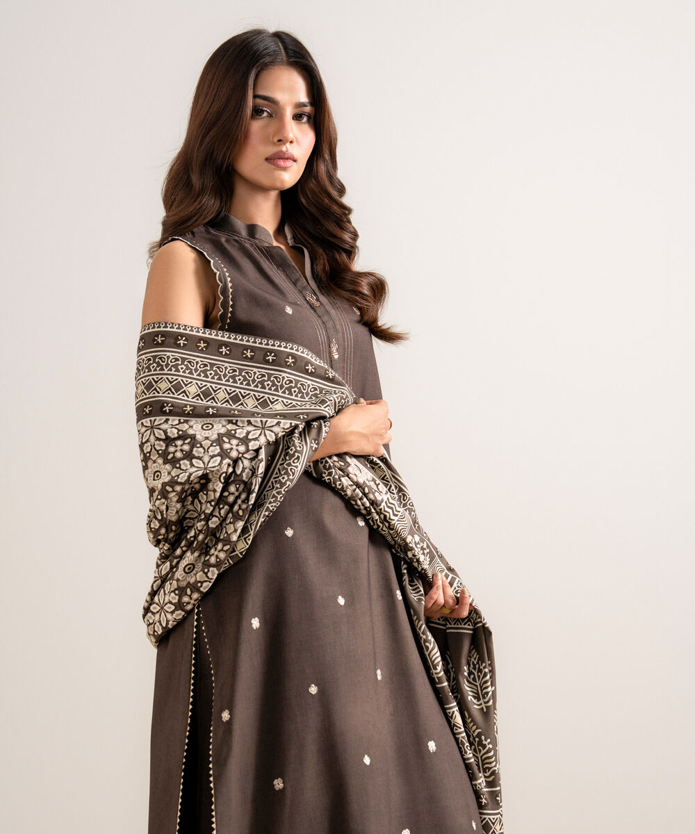 Women's Unstitched Embroidered Linen Brown 3 Piece Suit