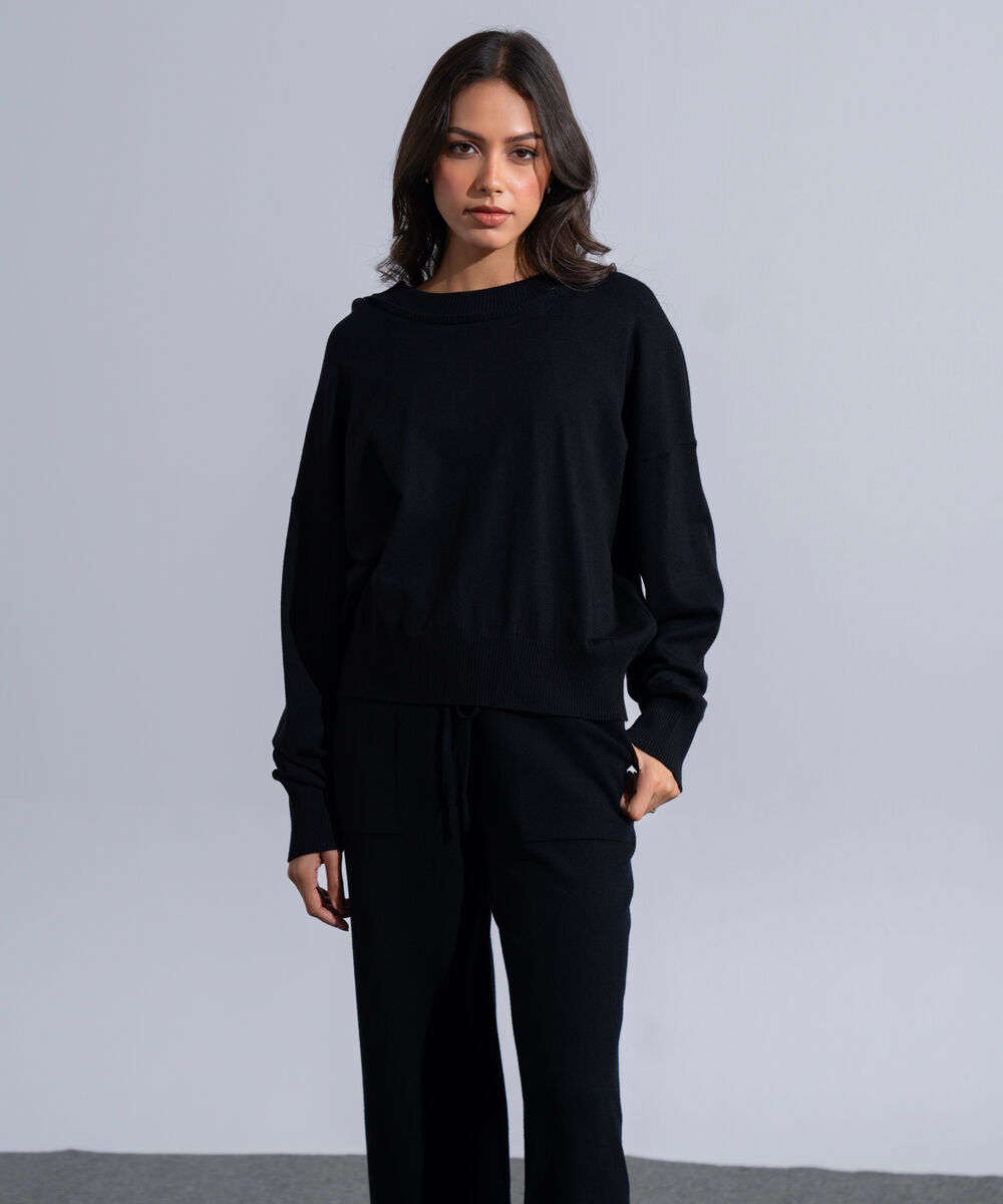 Women's Western Wear Black Round Neck Knit Jumper