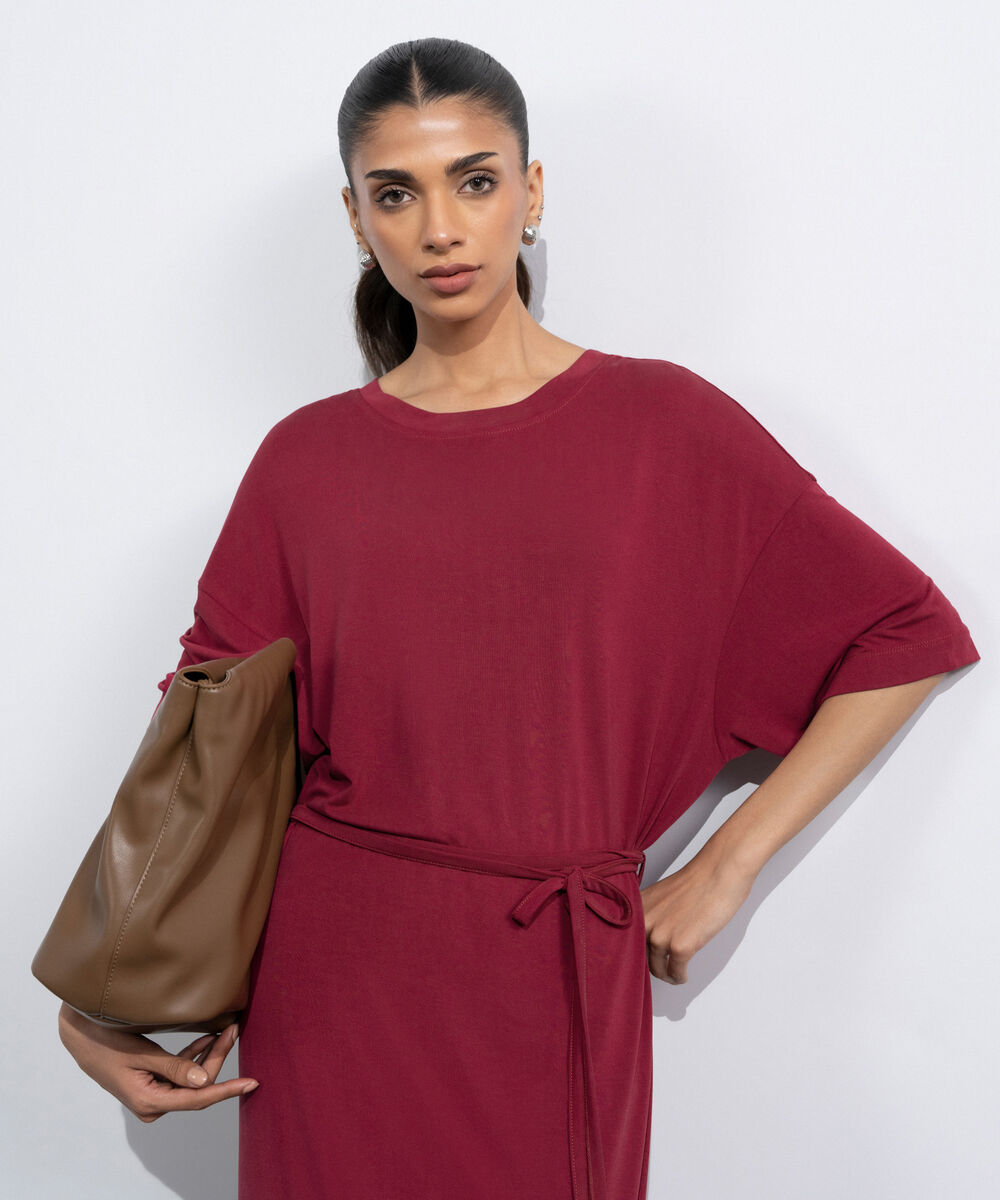 Women's Maroon Flowing Maxi Dress