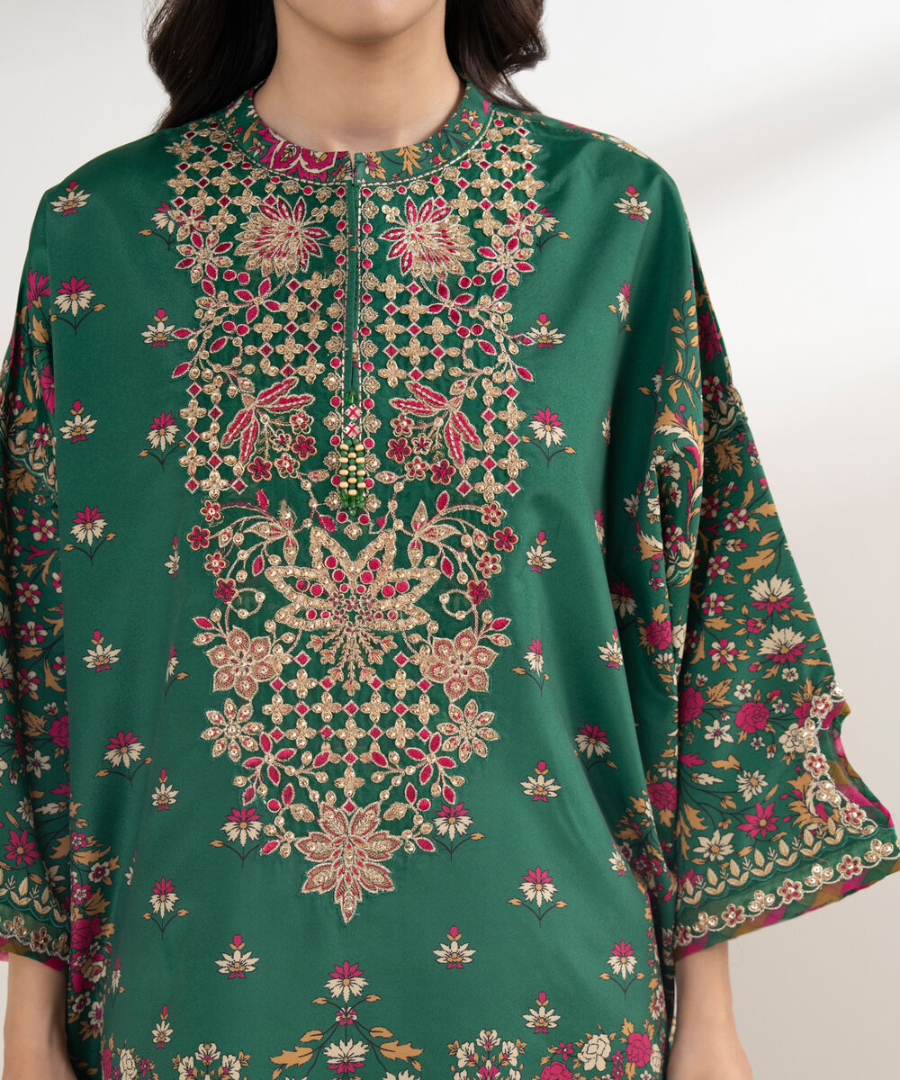 Women's Unstitched Blended Grip Silk Printed Green 3 Piece Suit