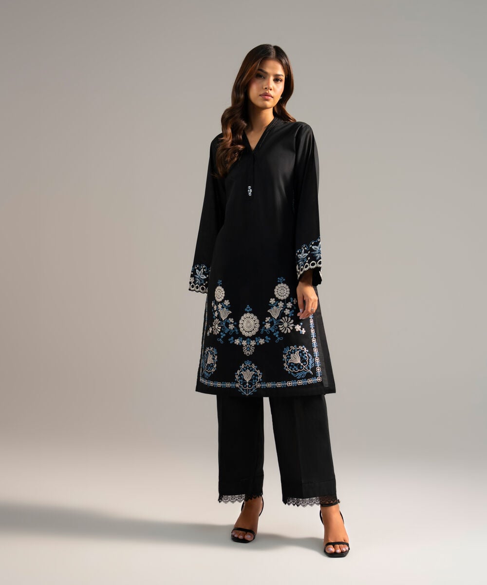 Women's RTW Crosshatch Embroidered Black Straight Shirt