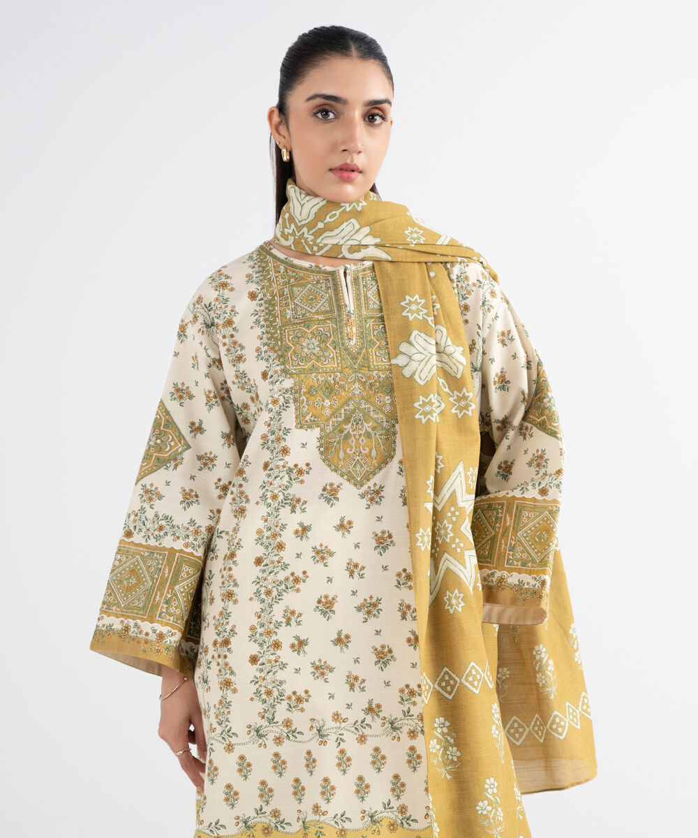 Women's Unstitched Khaddar Embroidered Multi 3 Piece Suit