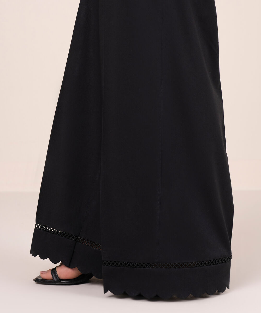 Women's RTW Cambric Solid Black Culottes