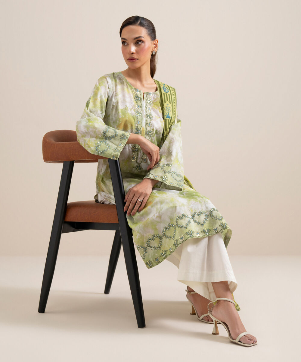 Women's Unstitched Lawn Embroidered Green and White  3 Piece Suit