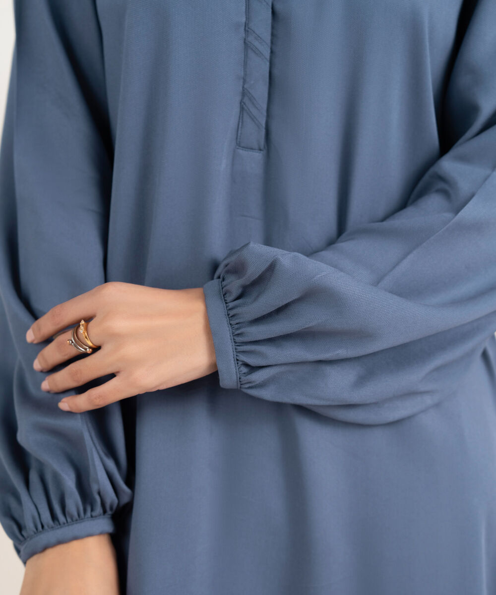 Women's RTW Bedford Solid Straight Steel Blue Shirt