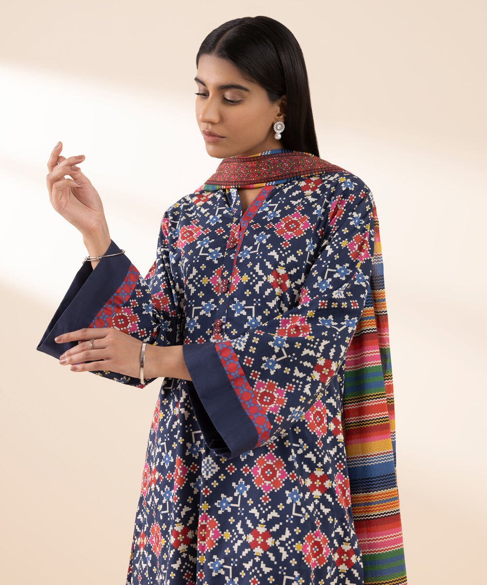 Women's Unstitched Lawn Printed Multi 3 Piece Suit