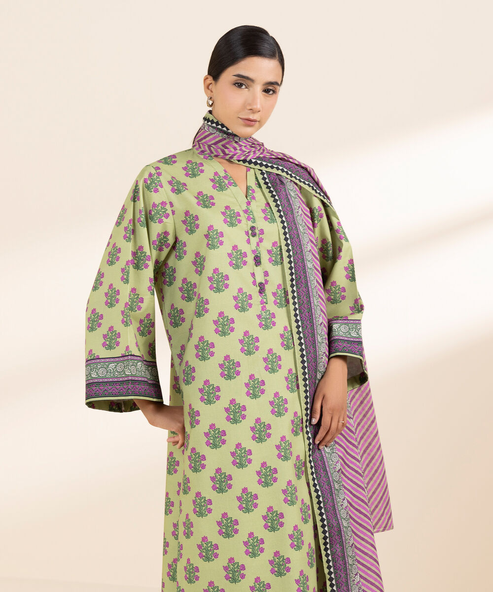 Women's Unstitched Lawn Printed Green 3 Piece Suit