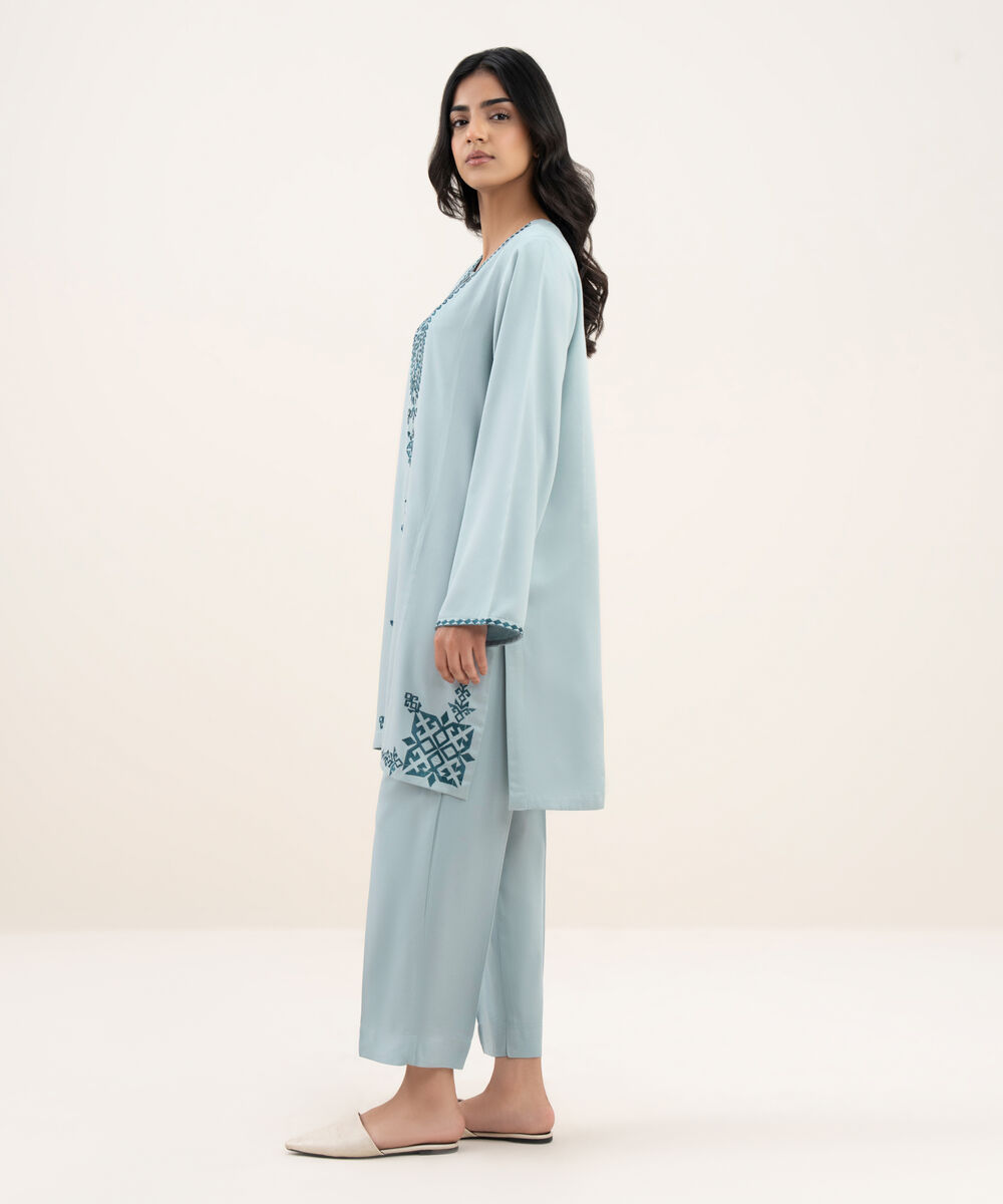 Women's RTW Bedford Embroidered Straight Blue Shirt