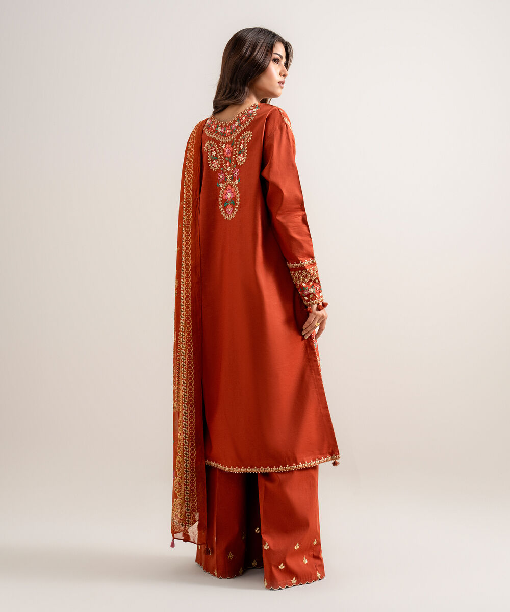 Women's Unstitched Embroidered Cotton Viscose Maroon 3 Piece Suit