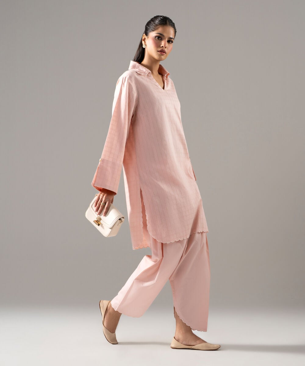 Women's RTW 3D Dobby Solid Powder Pink Straight Shirt