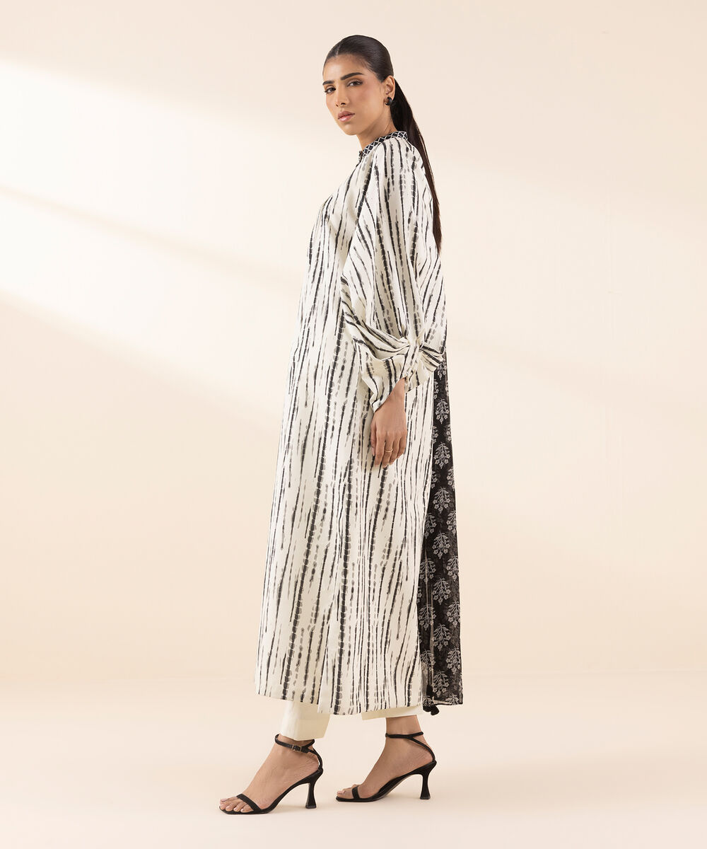 Women's Unstitched Lawn Printed Off White 3 Piece Suit