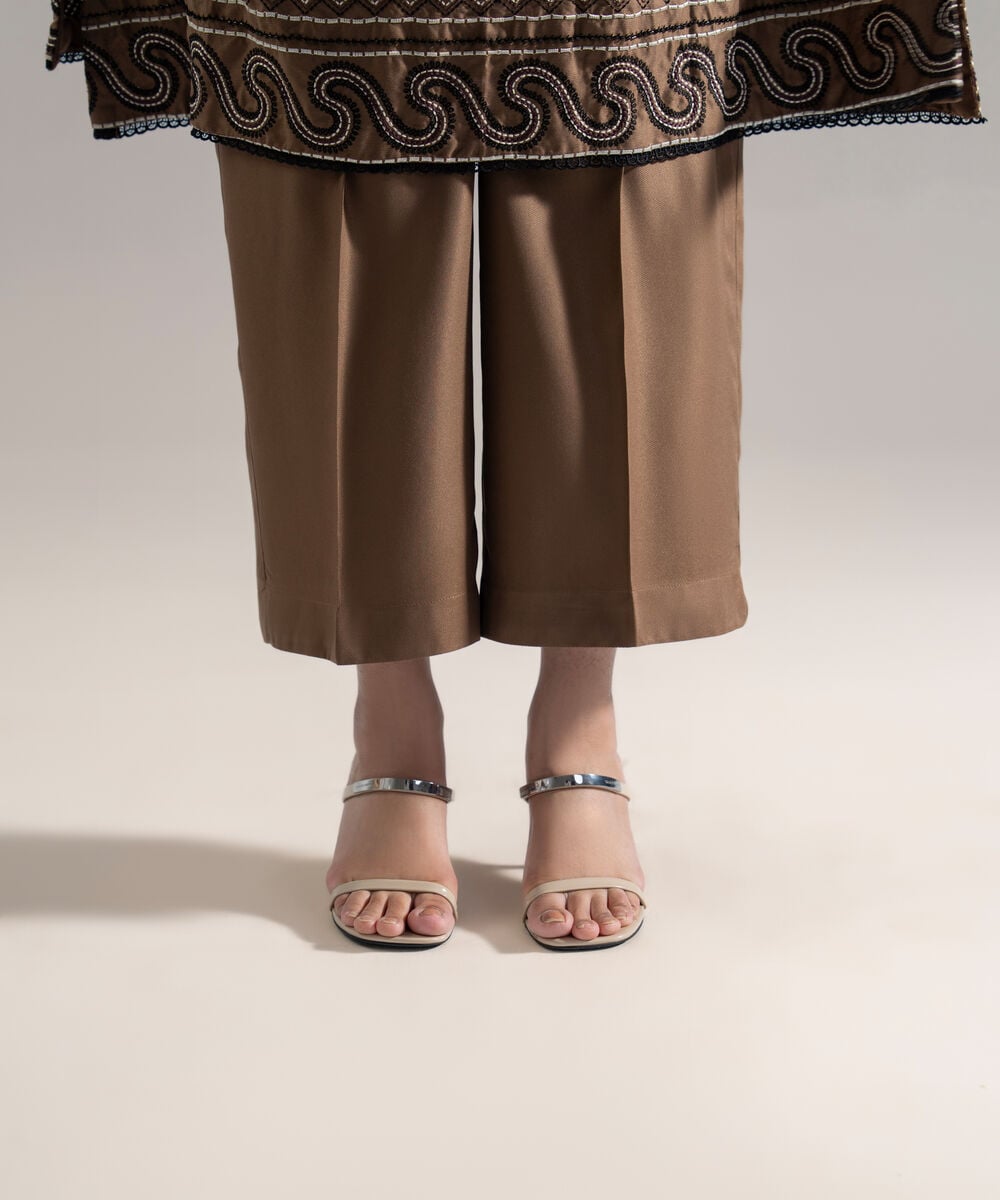 Women's RTW Bedford Solid Brown Culottes