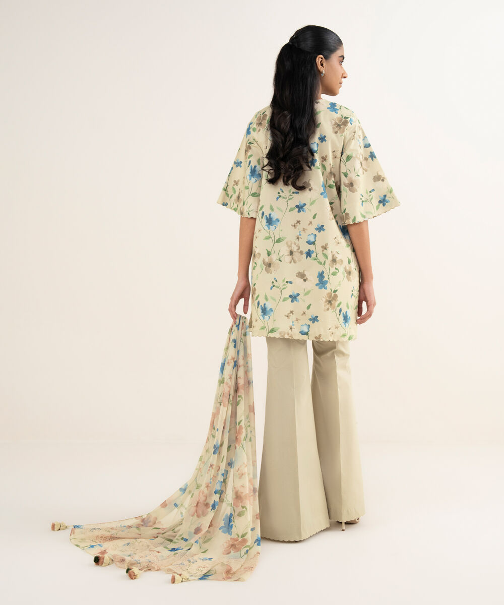 Women's Unstitched Lawn Embroidered Multi 3 Piece Suit