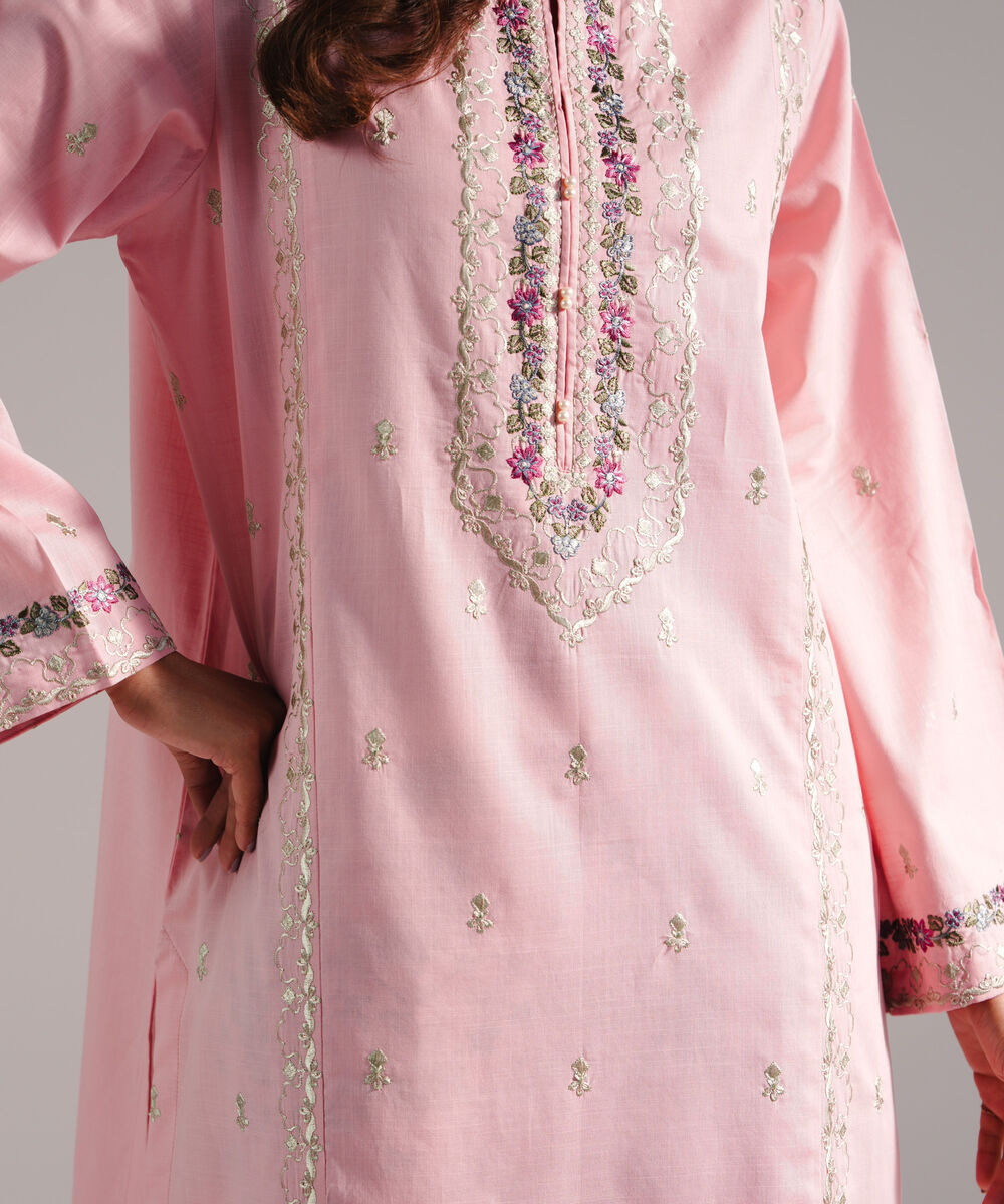 Women's RTW Crosshatch Embroidered Pink 2 Piece Suit
