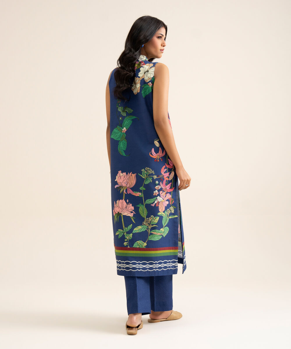 Women's Unstitched Premium Khaddar Printed 2 Piece Suit