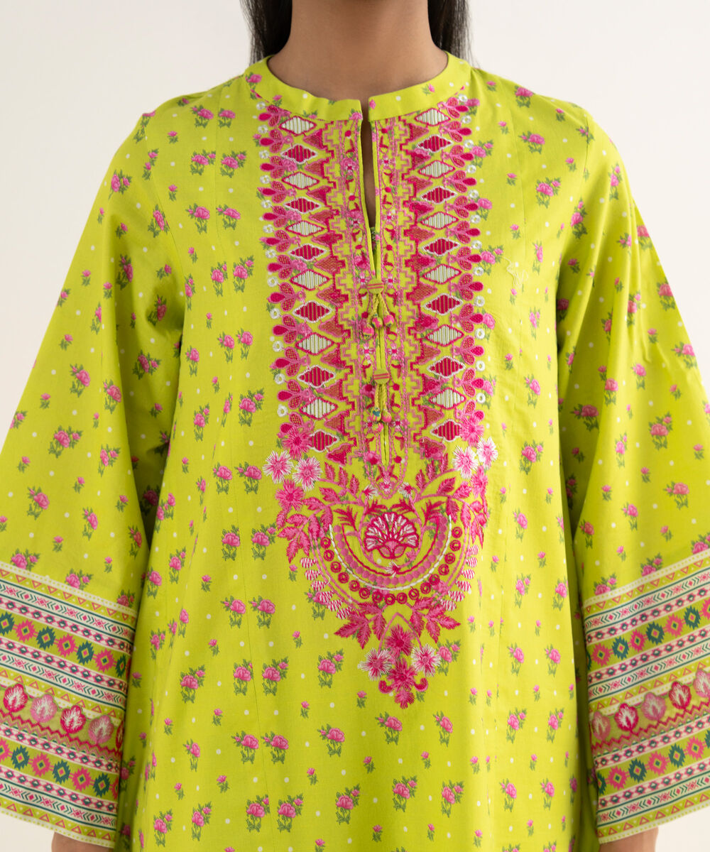 Women's Unstitched Textured Lawn Embroidered Green 3 Piece Suit