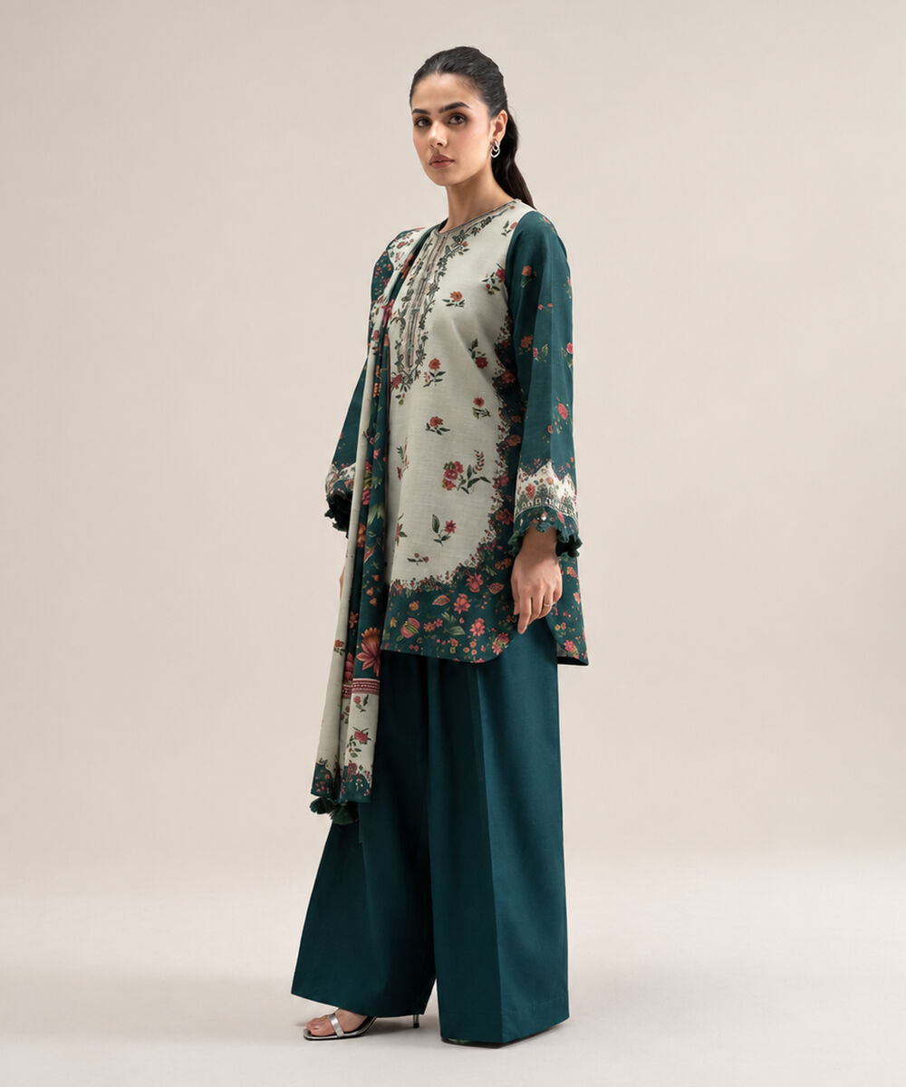 Women's Unstitched Premium Khaddar Printed Off White 3 Piece Suit
