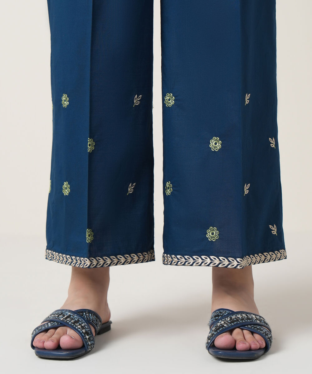 Women's RTW Cross Hatch Blue Embroidered Trousers