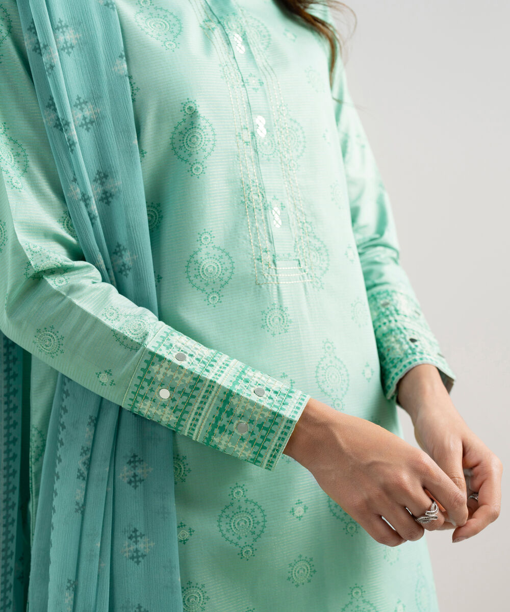 Women's Unstitched Zari Lawn Printed Green 3 Piece Suit