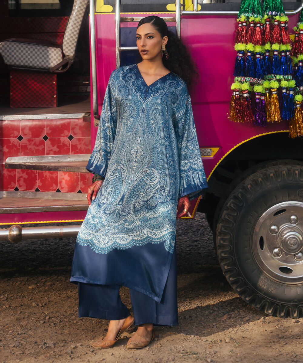 Women's RTW Blended Satin Solid Dark Blue 2 Piece Suit