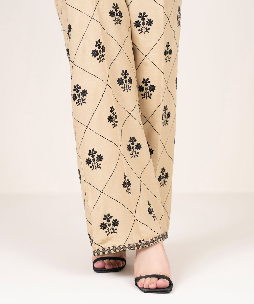 Women's RTW Cotton Viscose Embroidered Beige Culottes