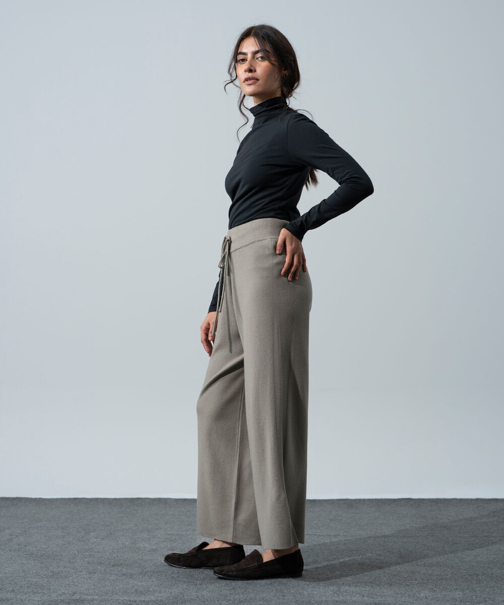 Women's Western Wear Sage Green Pull-On Knit Culottes