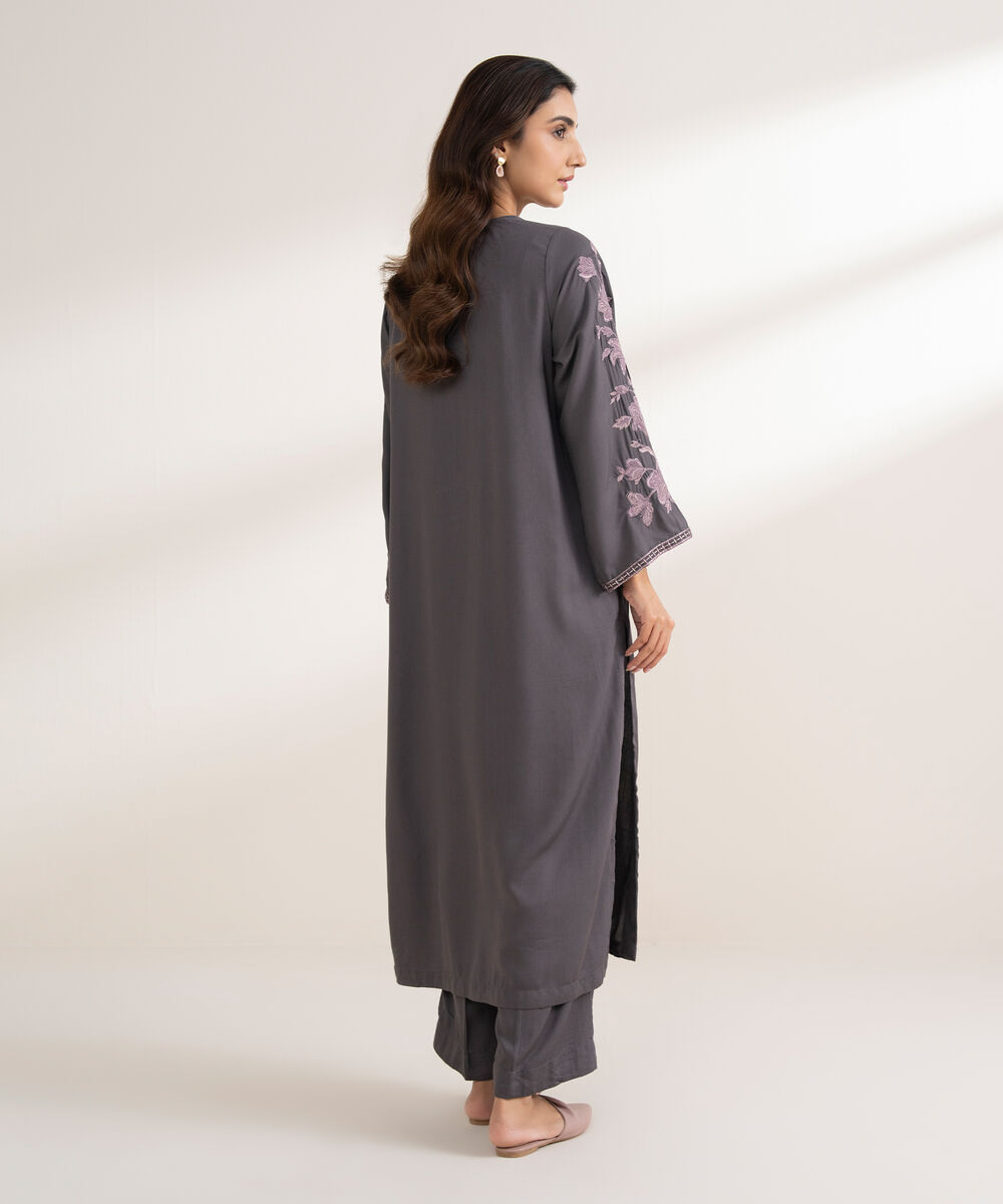 Women's RTW Bedford Embroidered Straight Grey Shirt