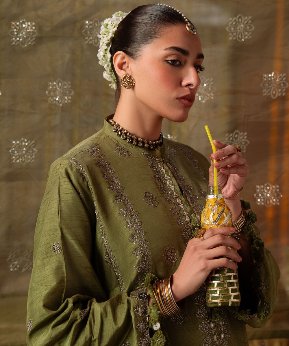 Women's Unstitched Raw Silk Embroidered Green 3 Piece Suit
