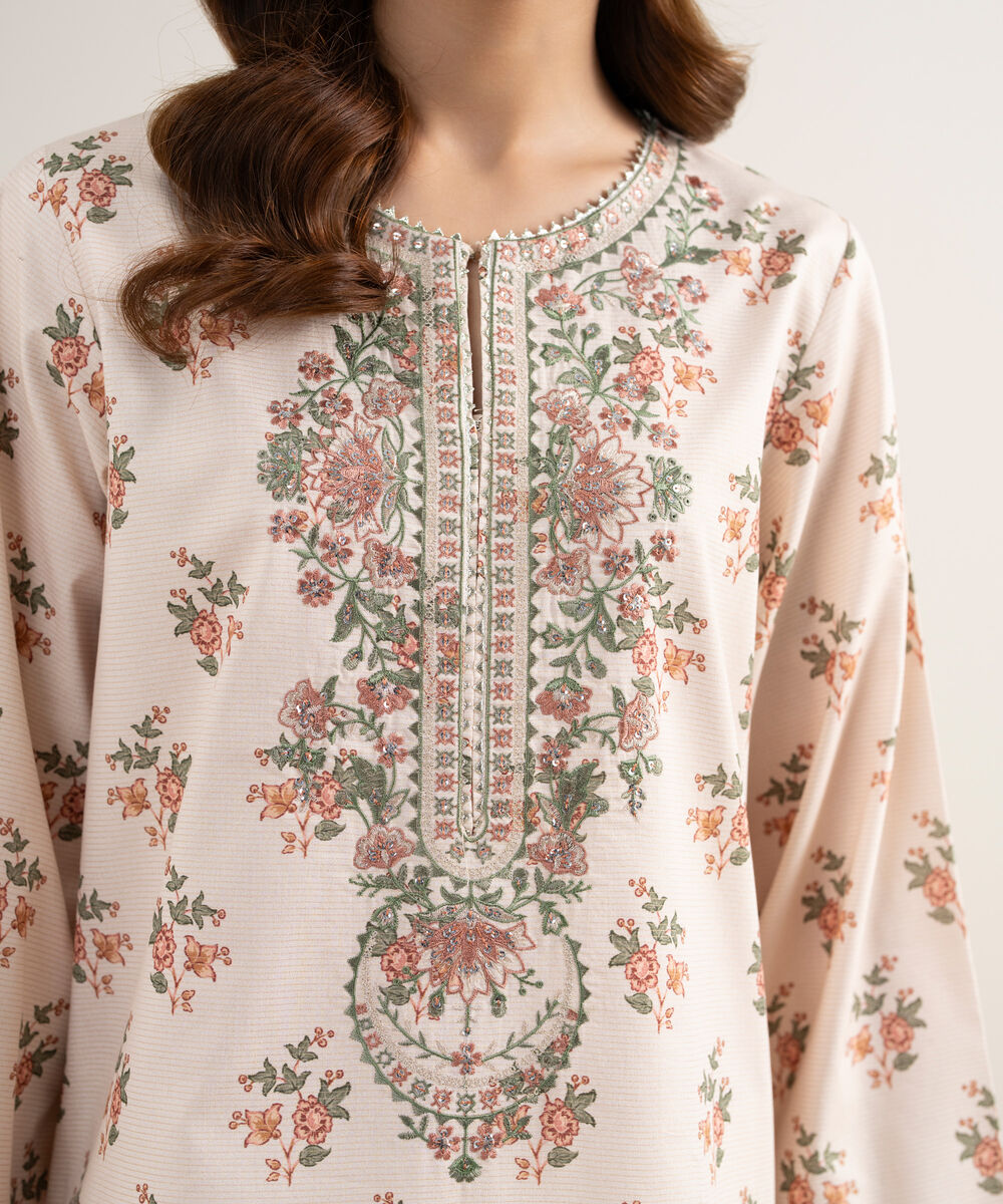 Women's Unstitched Zari Lawn Embroidered Tea Pink 3 Piece Suit