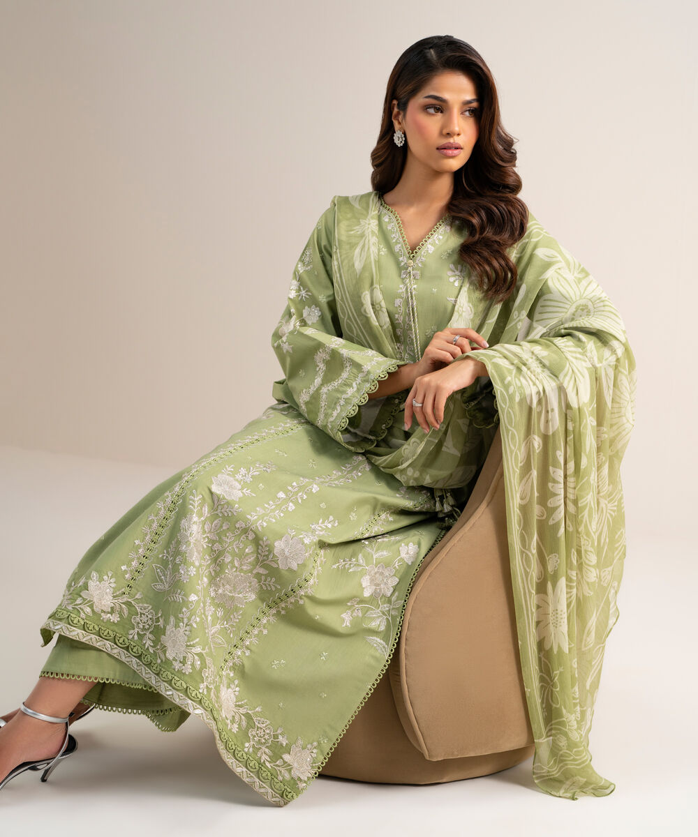 Women's Unstitched Textured Lawn Embroidered Green 3 Piece Suit