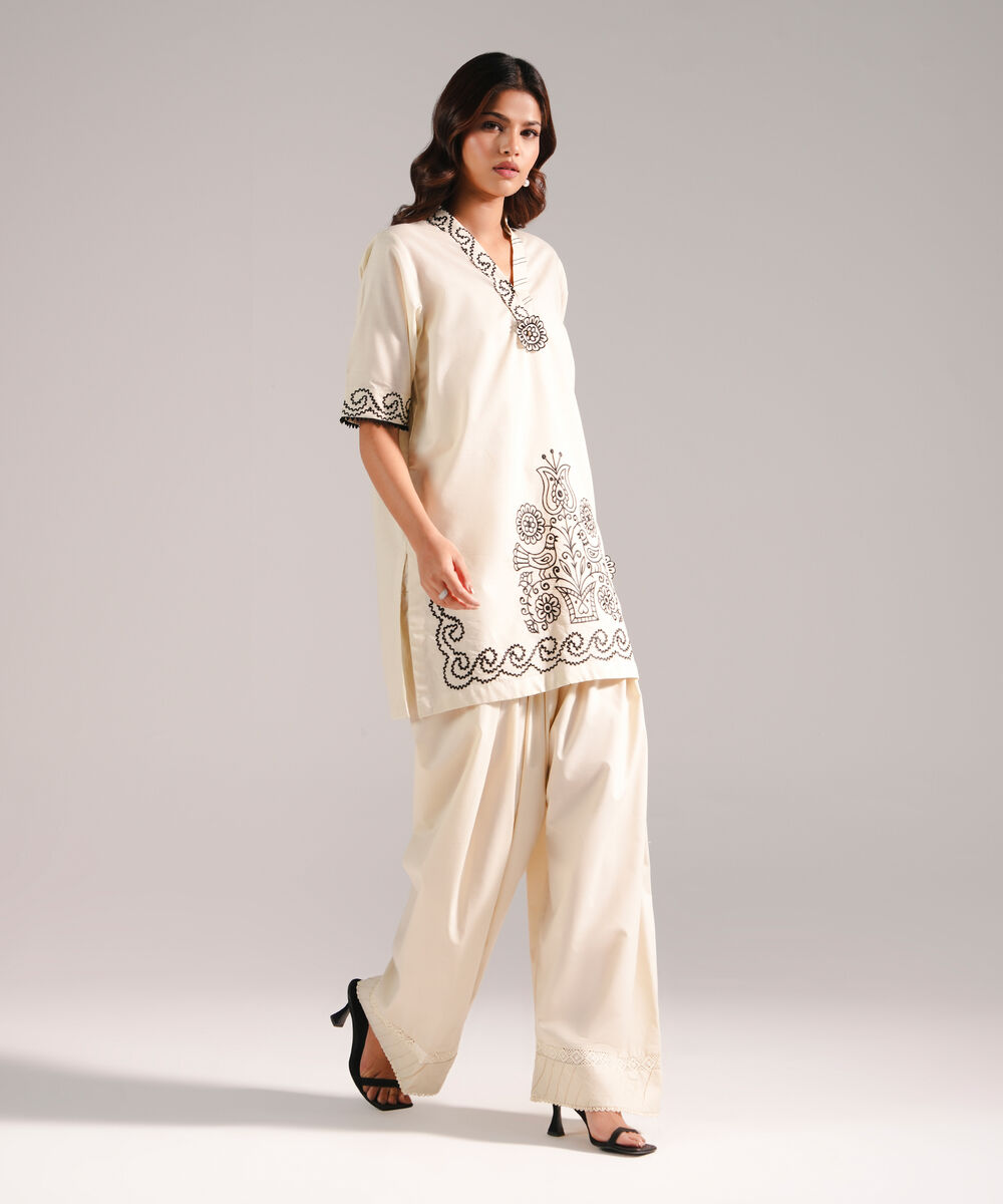 Women's RTW Slub Lawn Embroidered Off White Straight Shirt