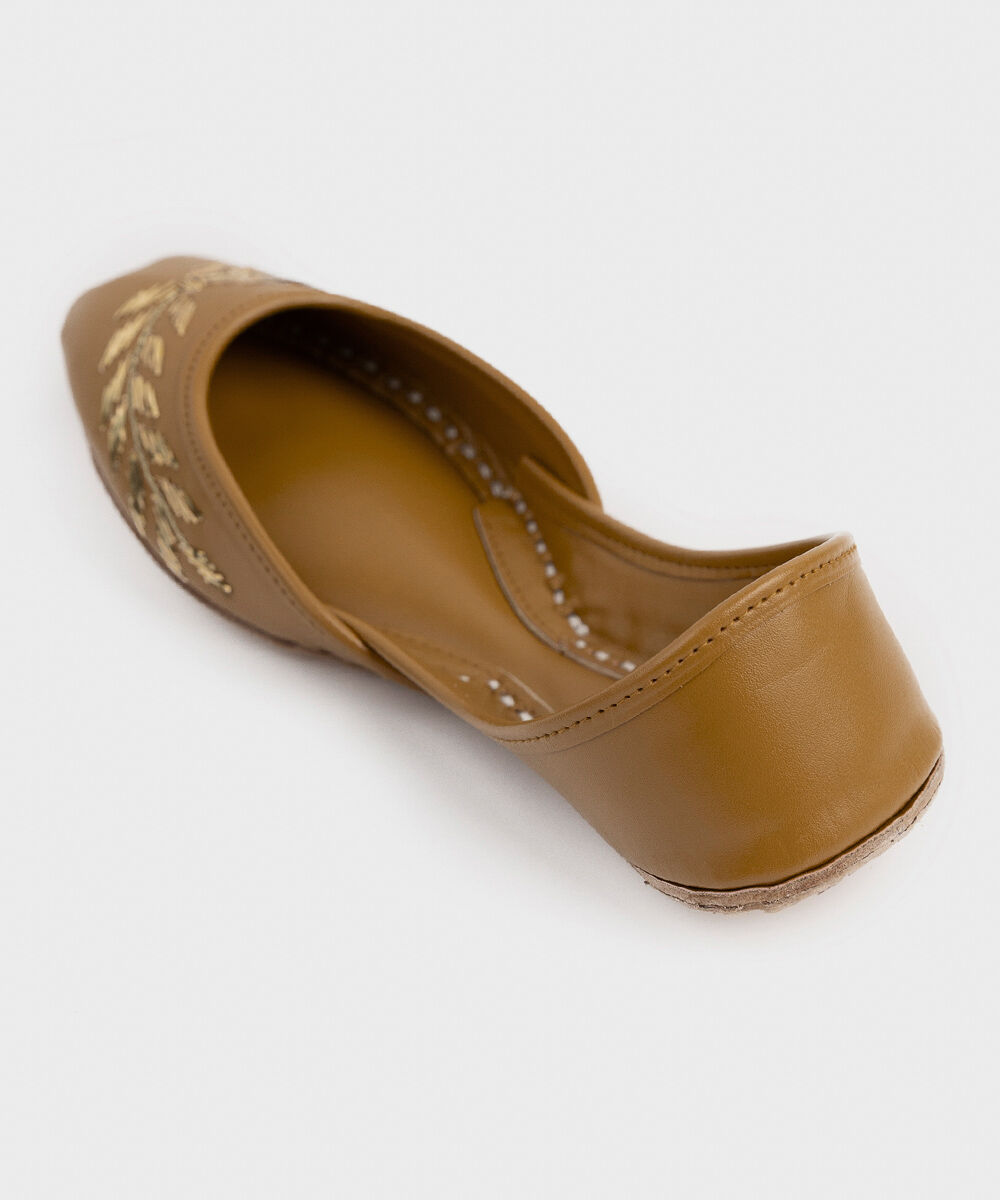 Women's Tan Khussa