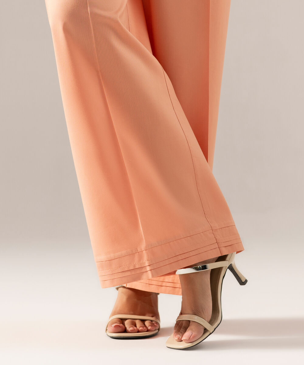 Women's RTW Solid Peach Cotton Viscose Culottes
