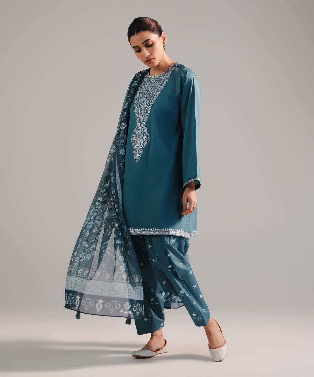 Women's RTW Slub Lawn Embroidered Teal 3 Piece Suit
